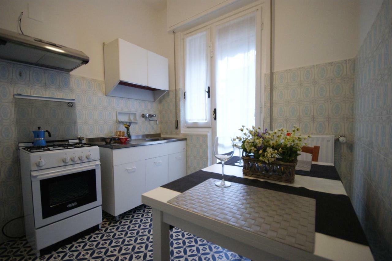 شقة Casa Gli Scogli كيافاري المظهر الخارجي الصورة